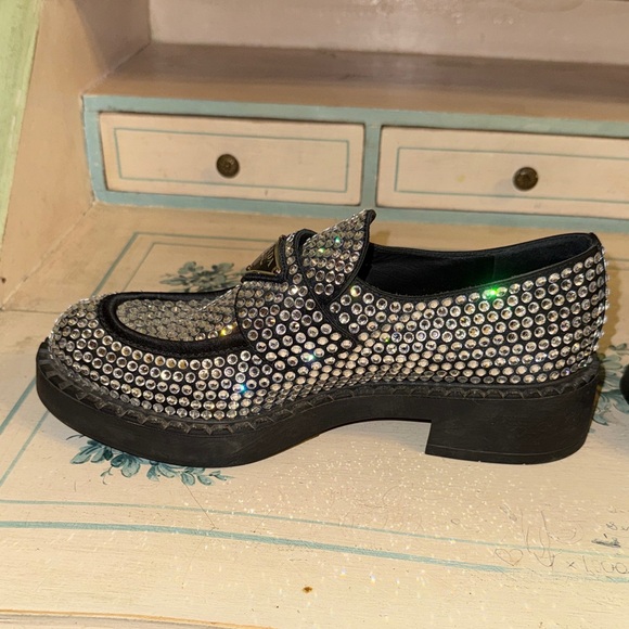 💎Prada Black Loafers with Crystals Embellishment Everywhere💎 - Picture 11 of 15